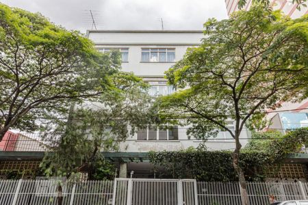 Apartamento para alugar com 240m², 3 quartos e 1 vagaFachada 