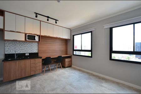 Sala/Quarto de kitnet/studio à venda com 1 quarto, 25m² em Mirandópolis, São Paulo