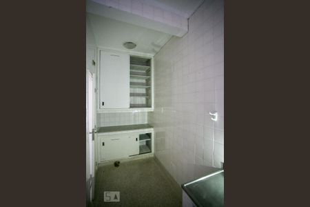 Cozinha de apartamento para alugar com 2 quartos, 143m² em República, São Paulo
