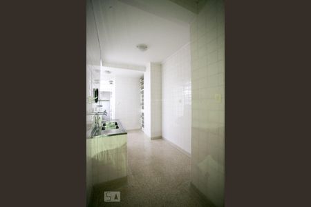 Cozinha de apartamento para alugar com 2 quartos, 143m² em República, São Paulo