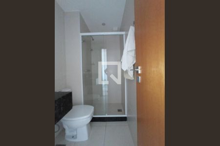 Banheiro de apartamento para alugar com 1 quarto, 34m² em Centro, Nova Iguaçu