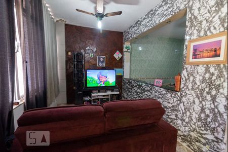 Sala 3 de casa para alugar com 8 quartos, 360m² em Grajaú, Rio de Janeiro
