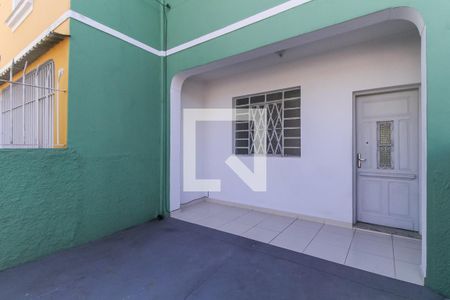 Casa para alugar com 117m², 2 quartos e 1 vaga Casa para alugar com 117m², 2 quartos e 1 vagaGaragem
