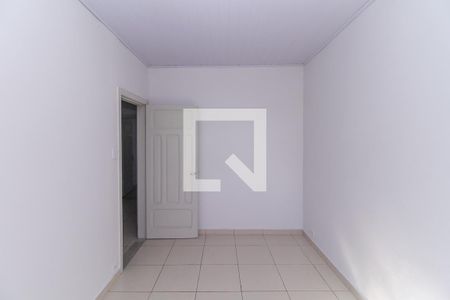 Casa para alugar com 117m², 2 quartos e 1 vaga Casa para alugar com 117m², 2 quartos e 1 vagaQuarto 2