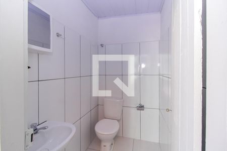 Casa para alugar com 117m², 2 quartos e 1 vaga Casa para alugar com 117m², 2 quartos e 1 vagaBanheiro 1