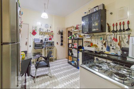 Apartamento à venda com 150m², 3 quartos e sem vagaCozinha