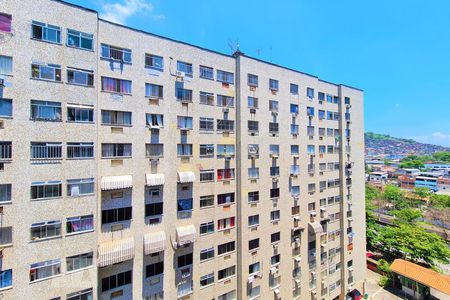 Vista de apartamento para alugar com 2 quartos, 65m² em Pilares, Rio de Janeiro