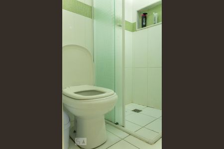 Apartamento à venda com 50m², 2 quartos e 1 vaga Apartamento à venda com 50m², 2 quartos e 1 vagaBanheiro