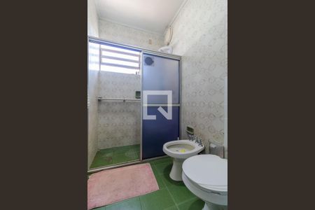 Casa à venda com 302m², 4 quartos e 4 vagasBanheiro da Suíte 