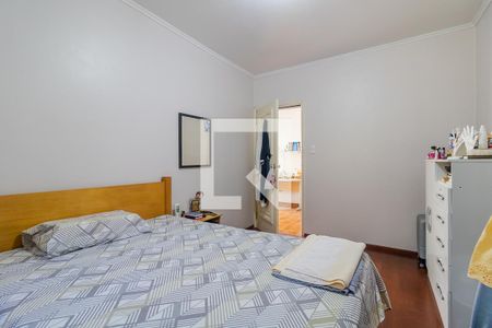 Casa à venda com 302m², 4 quartos e 4 vagasQuarto 2