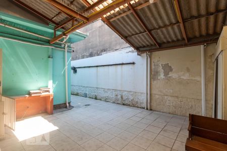 Casa à venda com 120m², 3 quartos e 3 vagas Casa à venda com 120m², 3 quartos e 3 vagasÁrea de Serviço