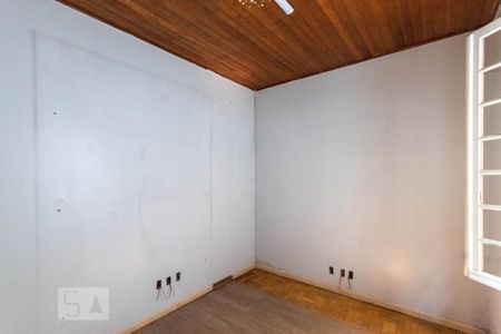 Casa à venda com 120m², 3 quartos e 3 vagas Casa à venda com 120m², 3 quartos e 3 vagasQuarto 2