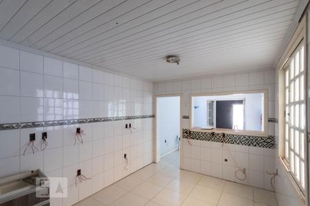 Casa à venda com 120m², 3 quartos e 3 vagas Casa à venda com 120m², 3 quartos e 3 vagasCozinha