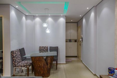 Apartamento à venda com 120m², 2 quartos e 1 vagaSala