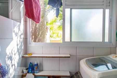 Apartamento à venda com 120m², 2 quartos e 1 vagaÁrea de Serviço