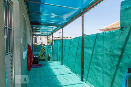 Casa à venda com 70m², 2 quartos e sem vagaQuintal