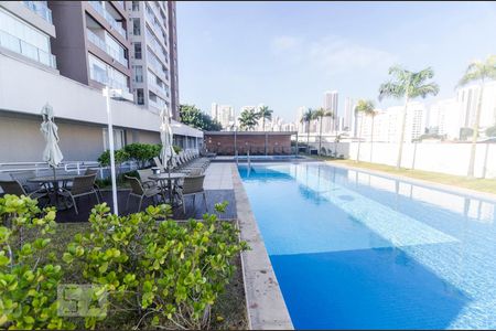 Apartamento à venda com 50m², 1 quarto e 1 vagaÁrea comum - Piscina