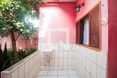 Casa à venda com 164m², 3 quartos e 3 vagas Casa à venda com 164m², 3 quartos e 3 vagasÁrea de Serviço 2