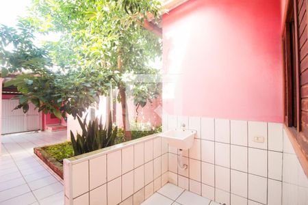 Casa à venda com 164m², 3 quartos e 3 vagas Casa à venda com 164m², 3 quartos e 3 vagasÁrea de Serviço 2