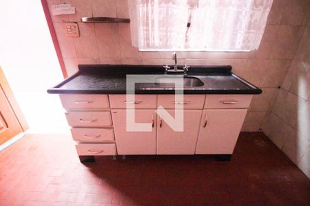 Casa à venda com 164m², 3 quartos e 3 vagas Casa à venda com 164m², 3 quartos e 3 vagasCozinha