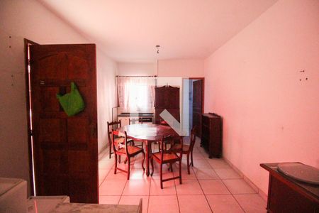 Casa à venda com 164m², 3 quartos e 3 vagas Casa à venda com 164m², 3 quartos e 3 vagasSala 2