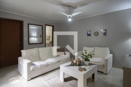 Sala 2 de casa à venda com 3 quartos, 150m² em Passo da Areia, Porto Alegre