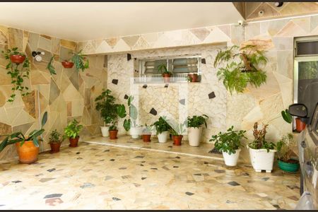 Casa à venda com 200m², 4 quartos e 4 vagasGaragem