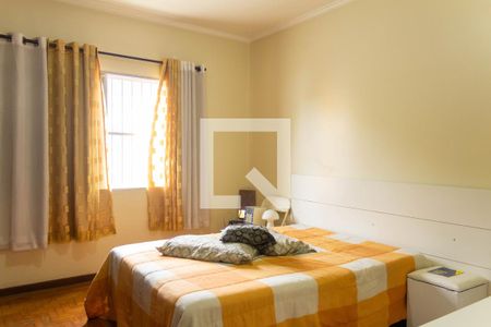 Casa à venda com 200m², 4 quartos e 4 vagasQuarto 3