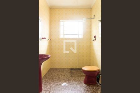 Casa à venda com 200m², 4 quartos e 4 vagasBanheiro