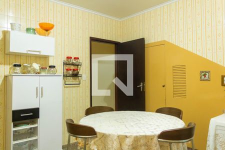 Casa à venda com 200m², 4 quartos e 4 vagasCozinha