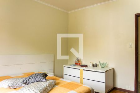 Casa à venda com 200m², 4 quartos e 4 vagasQuarto 3