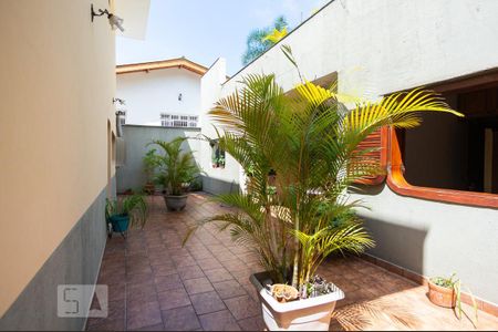 Casa à venda com 458m², 4 quartos e 8 vagasQuintal