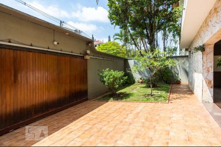 Casa à venda com 458m², 4 quartos e 8 vagasJardim 
