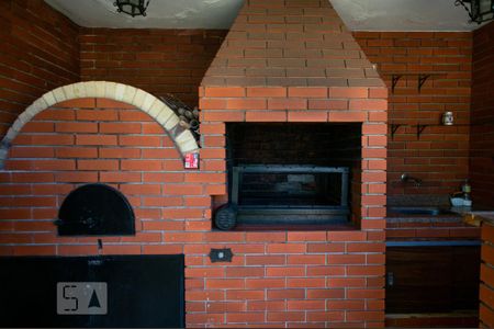 Casa à venda com 458m², 4 quartos e 8 vagasChurrasqueira