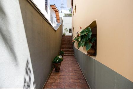 Casa à venda com 458m², 4 quartos e 8 vagasEntrada de Serviço