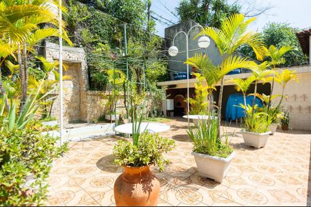 Casa à venda com 458m², 4 quartos e 8 vagasÁrea de Lazer