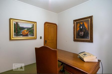 Casa à venda com 458m², 4 quartos e 8 vagasEscritório