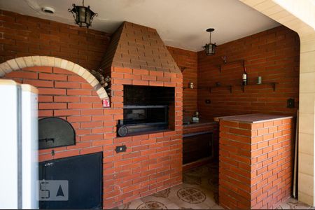 Casa à venda com 458m², 4 quartos e 8 vagasChurrasqueira