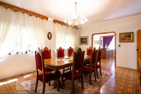 Casa à venda com 458m², 4 quartos e 8 vagasSala de Jantar