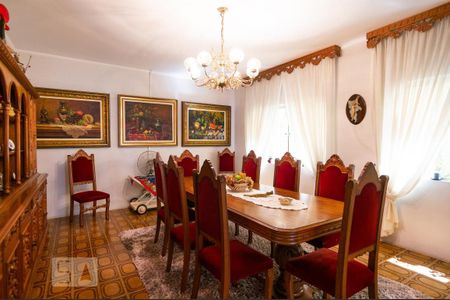 Casa à venda com 458m², 4 quartos e 8 vagasSala de Jantar