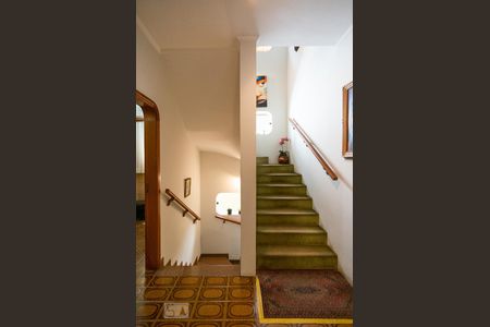 Escadas de casa à venda com 4 quartos, 458m² em Jardim São Bento, São Paulo