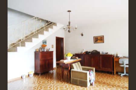 Sala de casa à venda com 5 quartos, 240m² em Aclimação, São Paulo