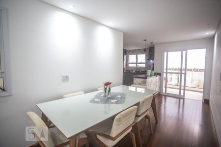 Casa à venda com 240m², 3 quartos e 4 vagasCopa