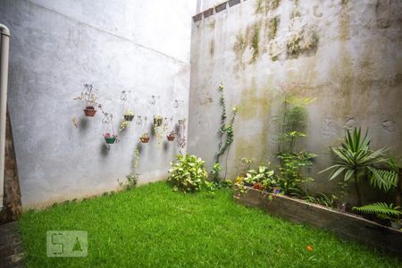 Casa à venda com 240m², 3 quartos e 4 vagasJardim