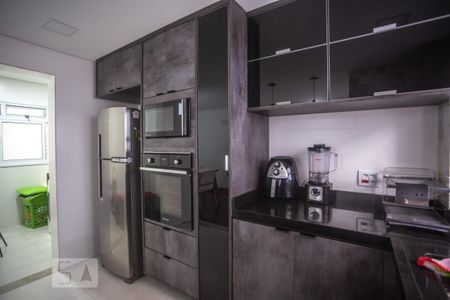 Casa à venda com 240m², 3 quartos e 4 vagasCozinha