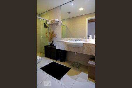 Studio à venda com 57m², 1 quarto e 1 vaga Studio à venda com 57m², 1 quarto e 1 vagaBanheiro Social