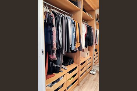 Studio à venda com 57m², 1 quarto e 1 vaga Studio à venda com 57m², 1 quarto e 1 vagaCloset