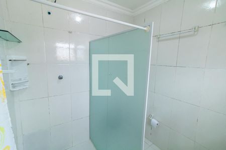 Banheiro da Suíte 1 de casa para alugar com 3 quartos, 100m² em Jardim Três Marias, São Paulo