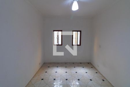 Casa para alugar com 100m², 3 quartos e 1 vaga Casa para alugar com 100m², 3 quartos e 1 vagaQuarto