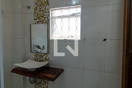 Casa para alugar com 100m², 3 quartos e 1 vaga Casa para alugar com 100m², 3 quartos e 1 vagaBanheiro da Suíte 1